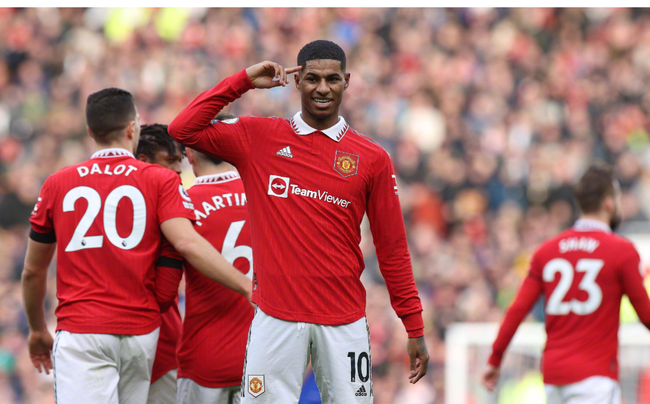 懂球译站 ｜ 谁“做掉”了皇马主帅安切洛蒂？.